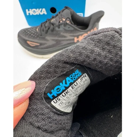 Hoka Clifton 9 Running Shoes - Breathable Mesh, Lightweight, Rose Gold Accents - Picture 8 of 9